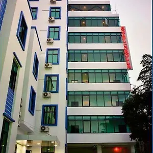 3* Otel Corolla