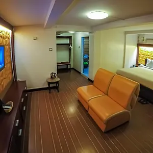 Hotel Clover